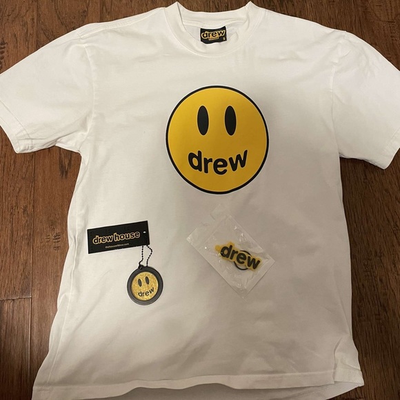 Drew shirt cream colour used but looks good - Picture 4 of 5